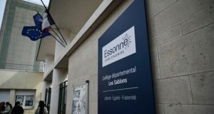 France: mort du collégien passé à tabac en région parisienne