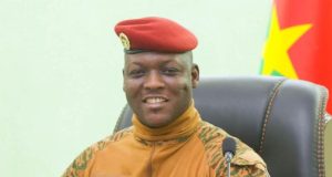 Burkina Faso : le capitaine Ibrahim Traoré dément tout « mouvement d’humeur » au sein de l’armée