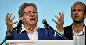 Législatives en France : Jean-Luc Mélenchon salue la victoire du NFP et demande la démission du Premier ministre