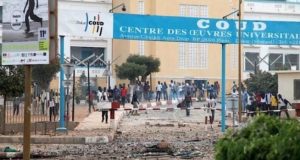 UCAD : Des échauffourées entre étudiants et FDS
