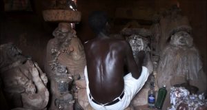 Crime mystique à Joal : Le féticheur face à la perpétuité !