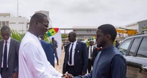 Dr ABDOURAHMANE DIOUF : « BASSIROU DIOMAYE FAYE N’EST PAS LE PRÉSIDENT D’UN PARTI, MAIS CELUI DU PAYS »