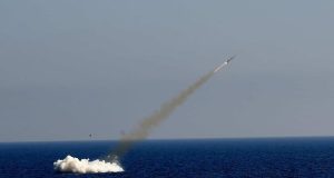 LA MARINE NATIONALE SÉNÉGALAISE ENTRE DANS L’HISTOIRE AVEC UN TIR RÉUSSI DE MISSILE ANTINAVIRE