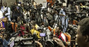 Vers une régulation globale des médias : le CNRM adopté en Conseil des ministres