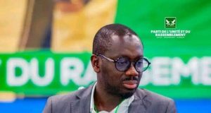 Cheikh Tidiane Youm du PUR, révèle : « Sonko et des responsables de Pastef ont été discrètement soutenus financièrement par Serigne Moustapha Sy »